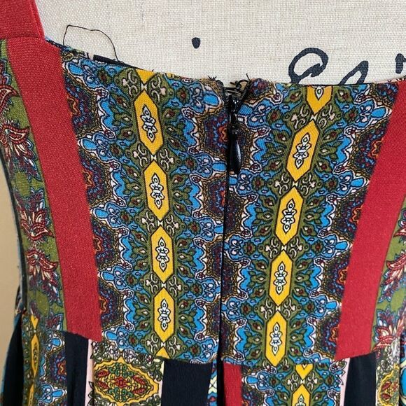 T Tahari Black Sleeveless Tile Stripe Maxi Dress Size M - Picture 6 of 12